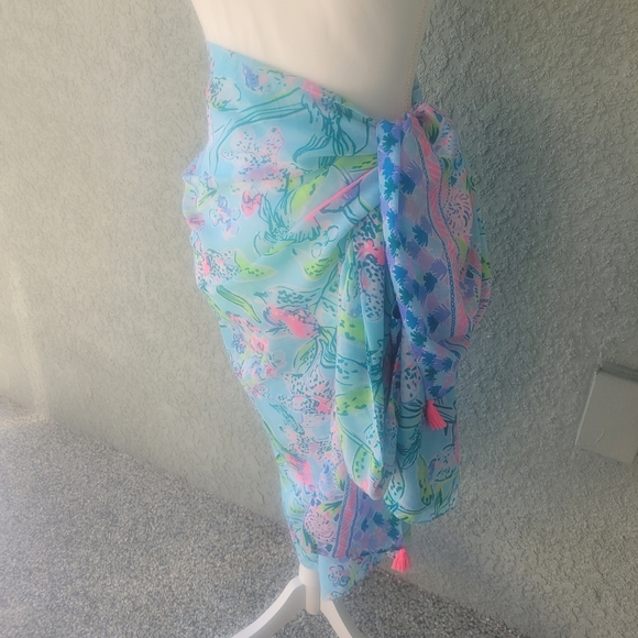 Lilly Pulitzer Pareo Wrap/Scarf Sway This Way Blue Pink Print Tassels 40X74 - Picture 6 of 11